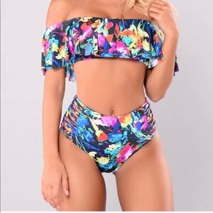 FASHION NOVA BANDEAU BIKINI HIGH WAISTED CUT OUT BOTTOMS FLORAL XS EXTRA SMALL